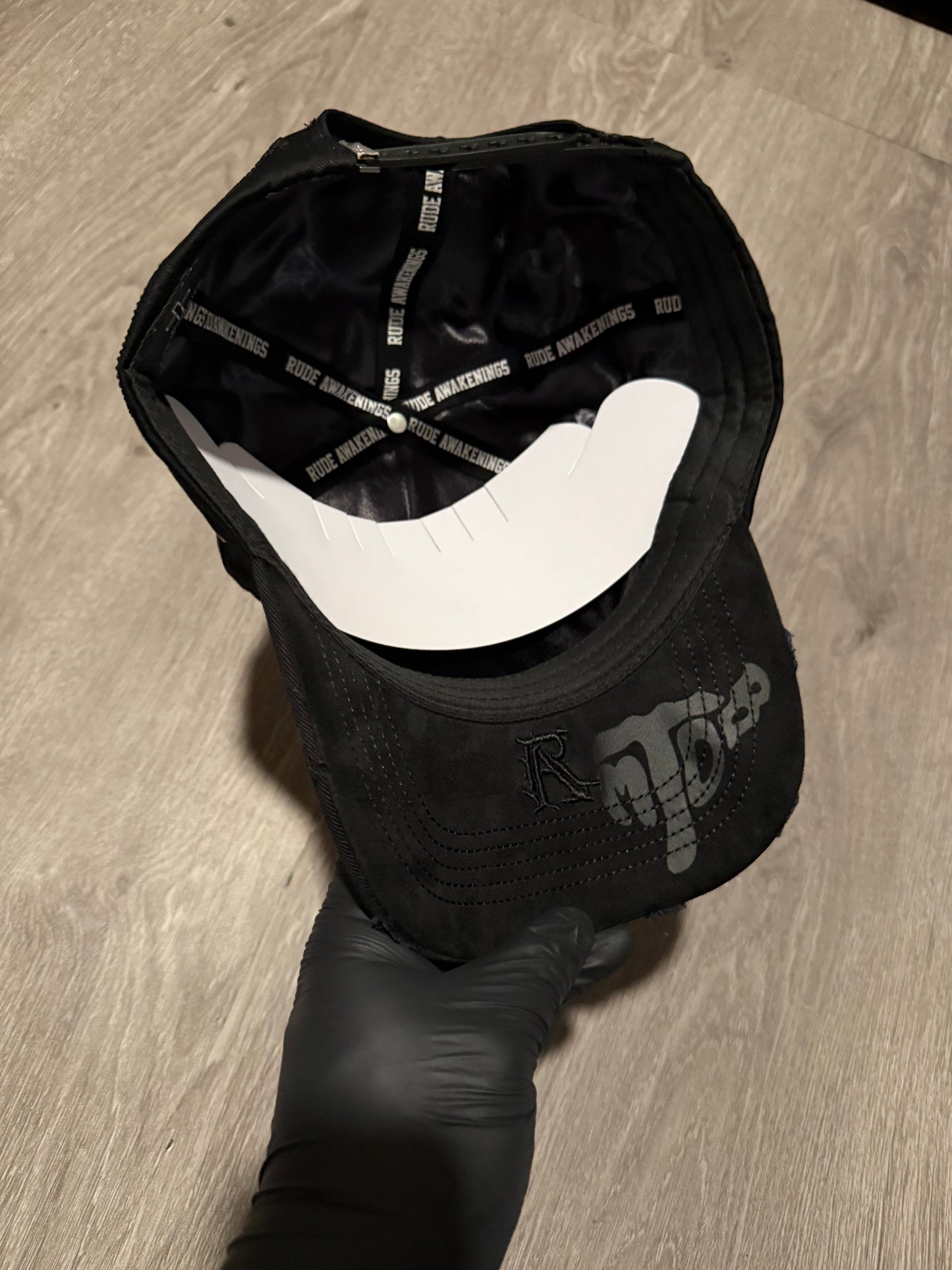 Rude Awakening - Tombochio - Gad
