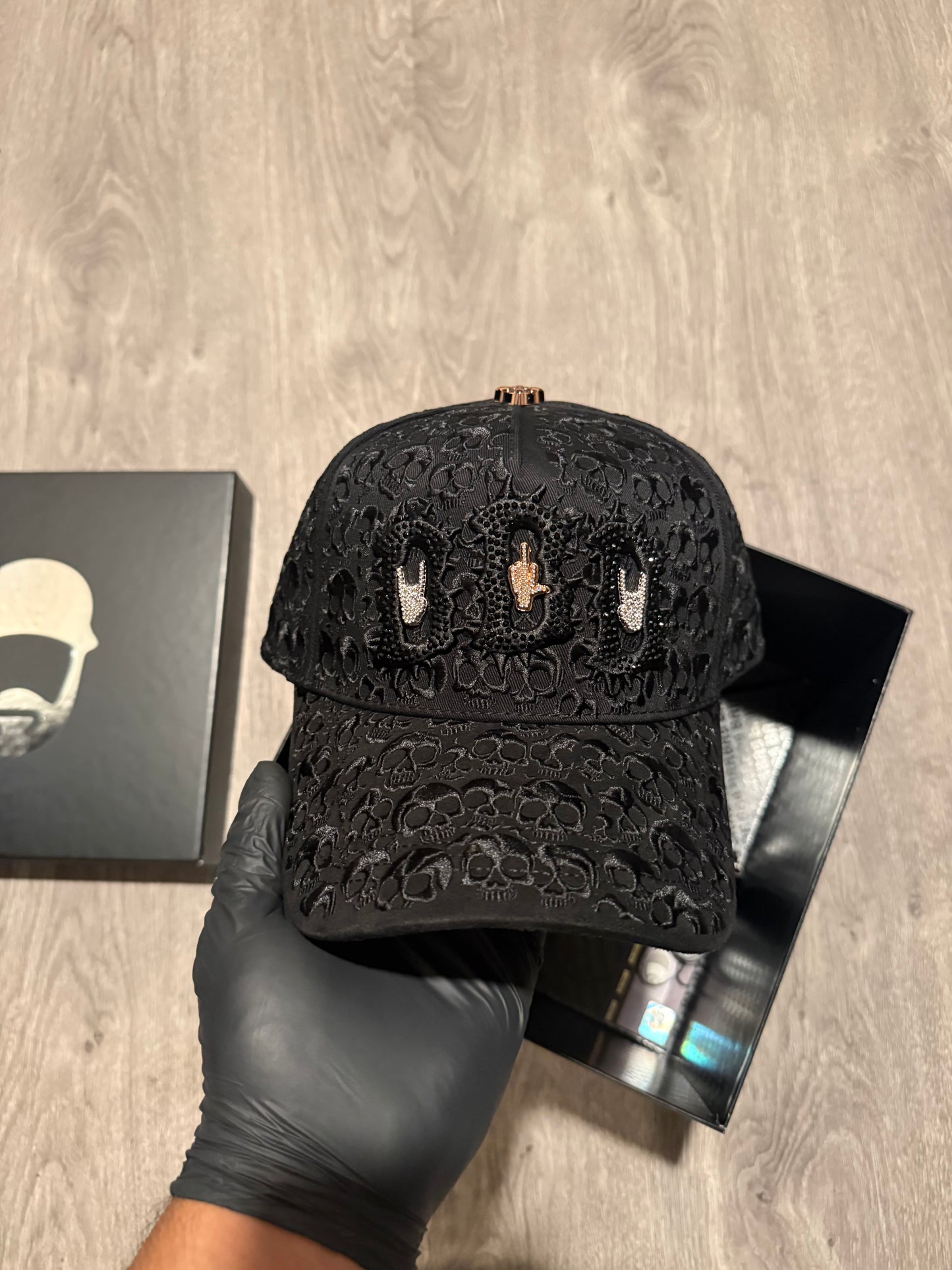 Barbas hats - BBB Hand Skull