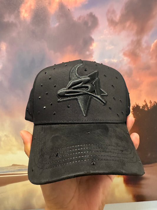 31 hats - blackout.