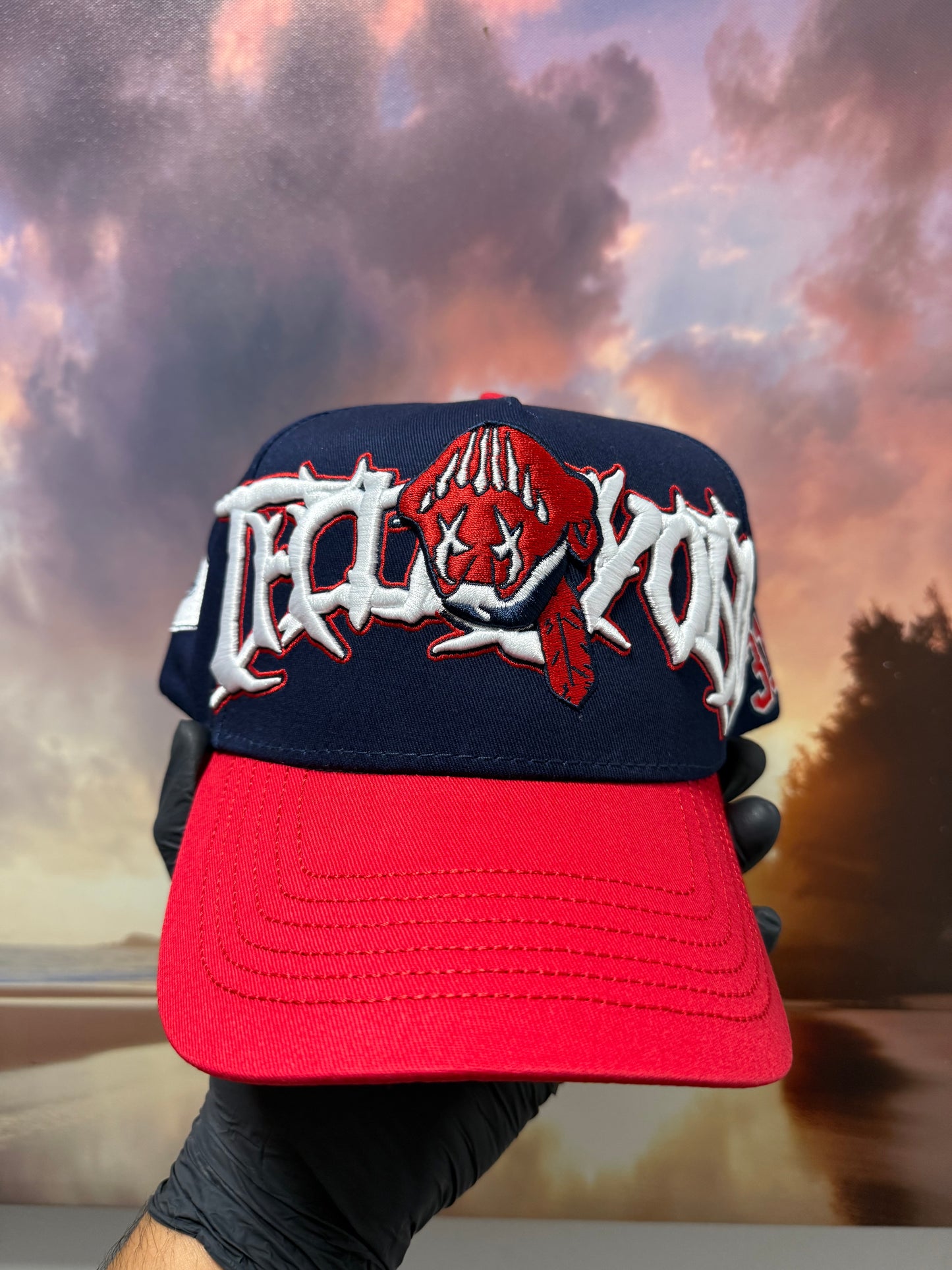 31 Hats  - W series solo gorra.