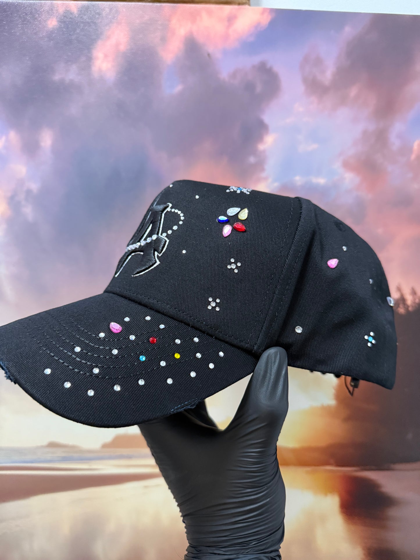 31 hats x El Mago Universe